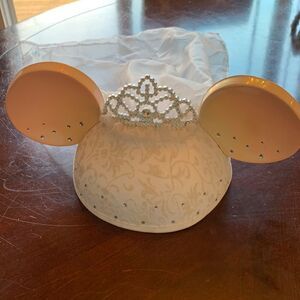 Disney Parks Exclusive Mickey Minnie Bride Ears Hat Veil